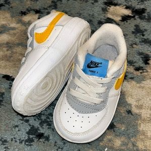 Nike AF1 baby sneakers - size 4c